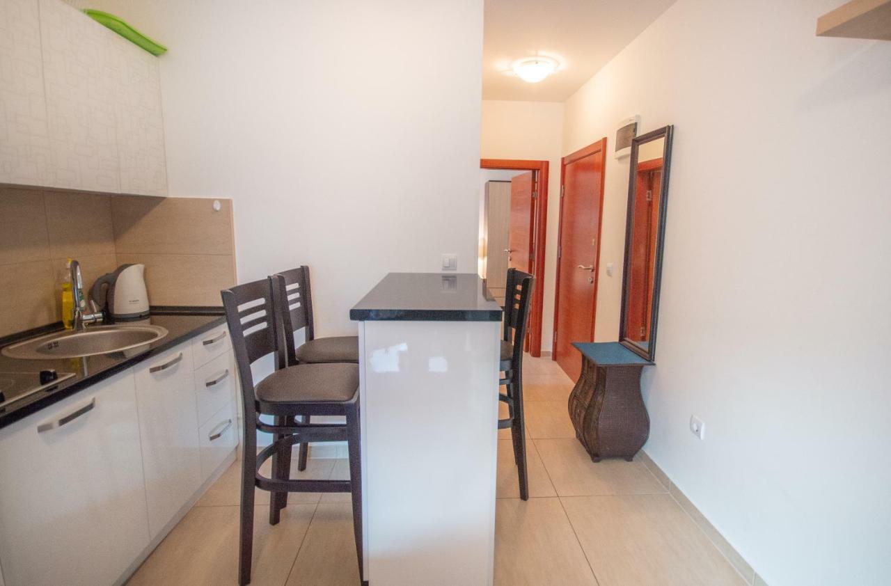 Apartment San Marco Risan Exterior photo